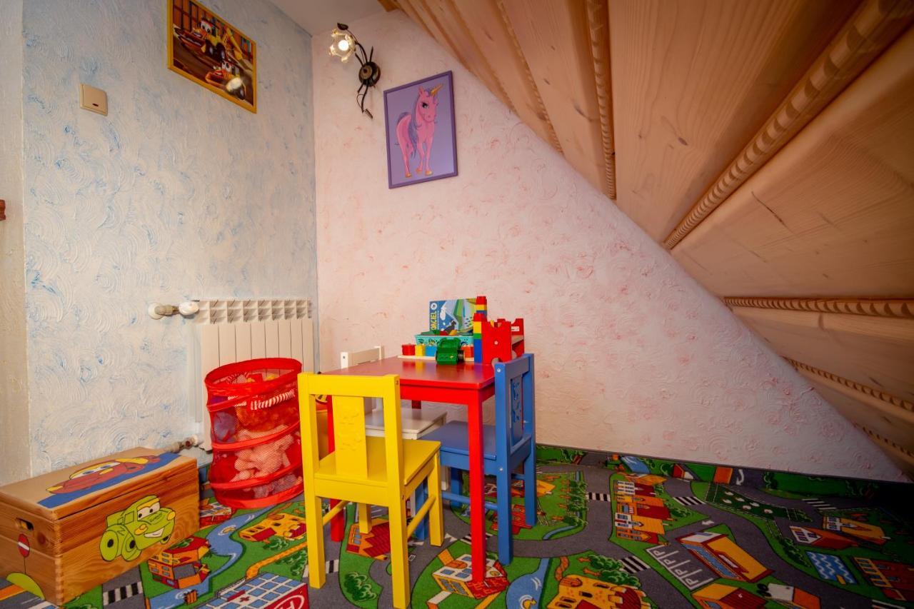 Pokoje Goscinne Zosia Bukowina Tatrzanska Luaran gambar